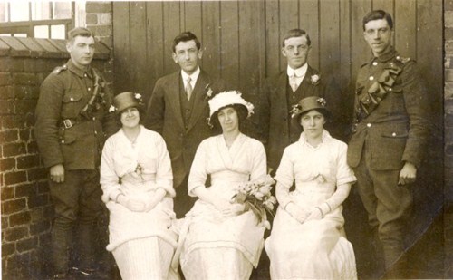 Photo relating to either the Braithwaite or Hobson family of Blackpool. I don't know their identities.