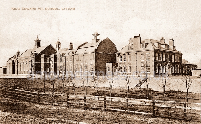 King Edward VII School, built near the centre of the Fairhaven Estate and completed in 1908.