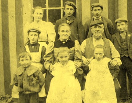 Ralph Braithwaite and family at The Shovels Inn, Marton Fold c1900.