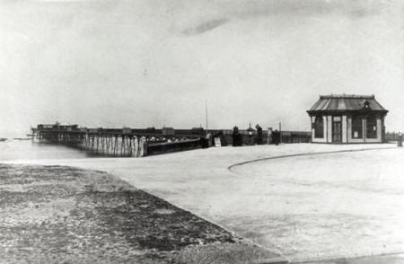 The pier as originally constructed.