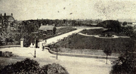 The yard had a caretakers lodge, known as "The Cottage" over to the left which was demolished in February 1916.