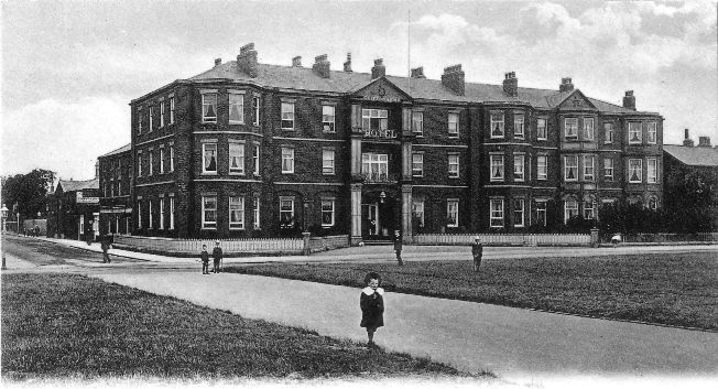 The Clifton Arms Hotel in the early 1900s.
