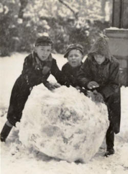 Anthony Lloyd - Richard Lloyd & Annemarie Kippax - Sparrow Park, Lytham, December 1955.